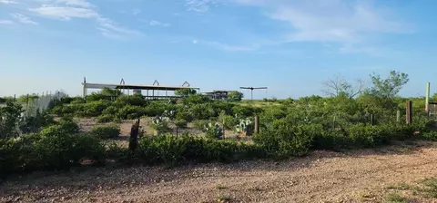 324 Ranch Rd, Laredo, TX 78046 photo 15