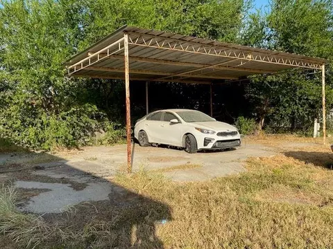 503 Lobo Lp, Laredo, TX 78045 photo 3