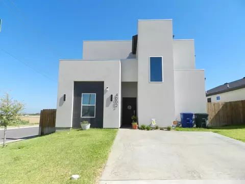 4002 Pavo Real Ln, Laredo, TX 78046