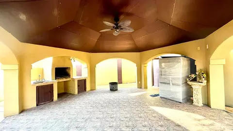 Exterior - 3102 Plum St, Laredo, TX 78043 photo 4 of 4