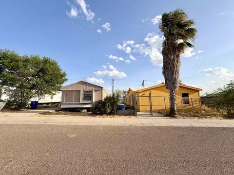 6009 Balcones Dr, Laredo, TX 78046
