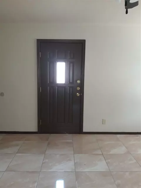 Entry Way - 11119 Paso De Jacinto Lp, Laredo, TX 78045 photo 3 of 3