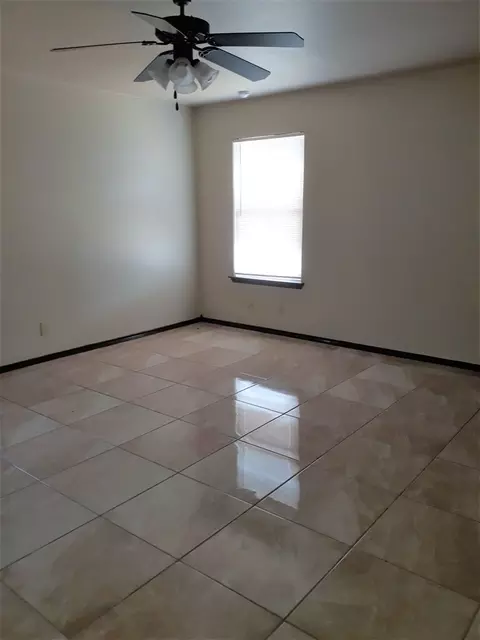 Other - 11119 Paso De Jacinto Lp, Laredo, TX 78045 photo 3 of 9