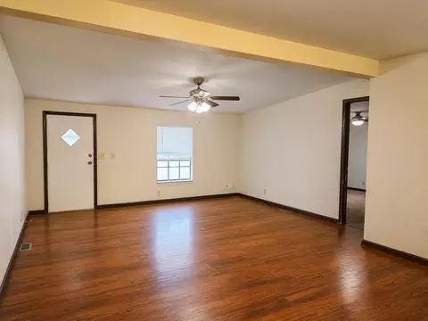 603 Lobo Lp, Laredo, TX 78045 photo 4