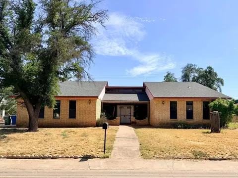 223 S Dakota St S, Laredo, TX 78041