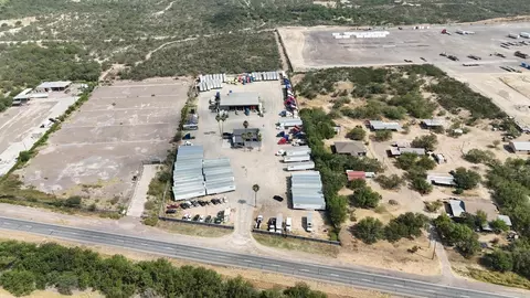 22801 Fm 1472, Laredo, TX 78045 photo 3