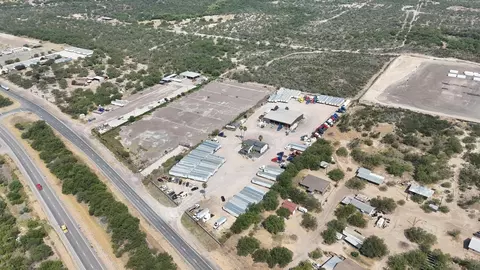 22801 Fm 1472, Laredo, TX 78045 photo 4