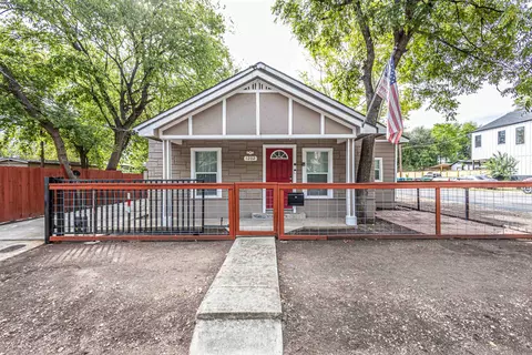 1202 N N Ctr, San Antonio, TX 78202