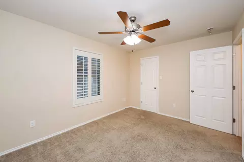 Bedroom - 10510 Twilight Dr, Laredo, TX 78045 photo 2 of 6
