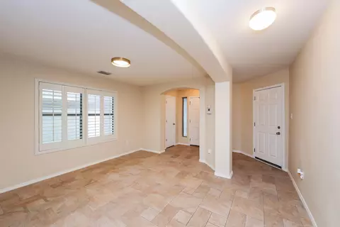 Living - 10510 Twilight Dr, Laredo, TX 78045 photo 2 of 7
