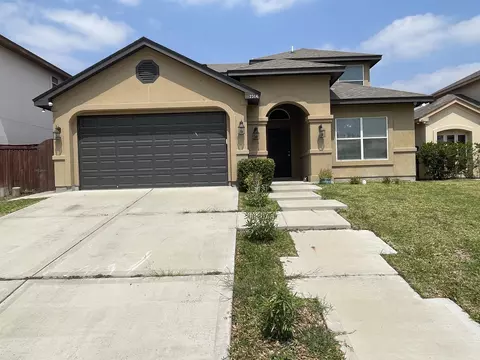 2314 Leo Reyes Ct, Laredo, TX 78041