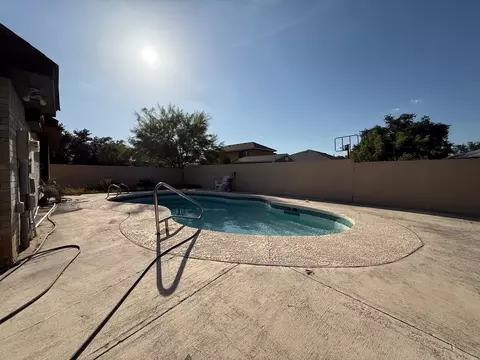 Exterior - 9638 Mallard Lp, Laredo, TX 78045 photo 6 of 10
