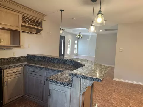 Kitchen - 9019 Siller Lp, Laredo, TX 78045 photo 3 of 3