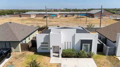 View/Area - 6520 Adenia Loop, Laredo, TX 78043 photo 1 of 6