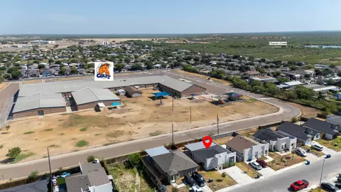 View/Area - 6520 Adenia Loop, Laredo, TX 78043 photo 4 of 6