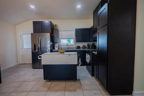Kitchen - 6520 Adenia Loop, Laredo, TX 78043 photo 1 of 4