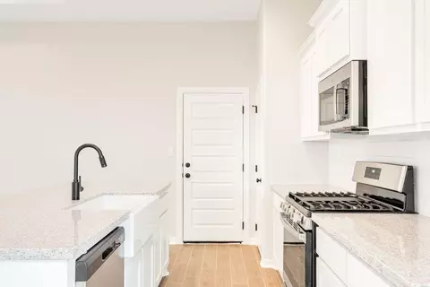 Other - 3918 Peggy Dr, Laredo, TX 78046 photo 6 of 9