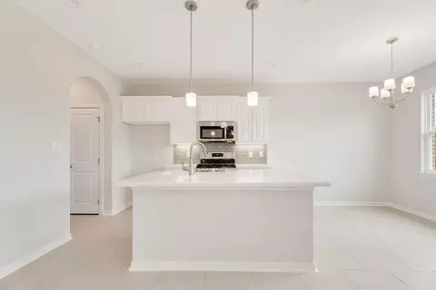 Kitchen - 3921 Peggy Dr, Laredo, TX 78046 photo 1 of 2