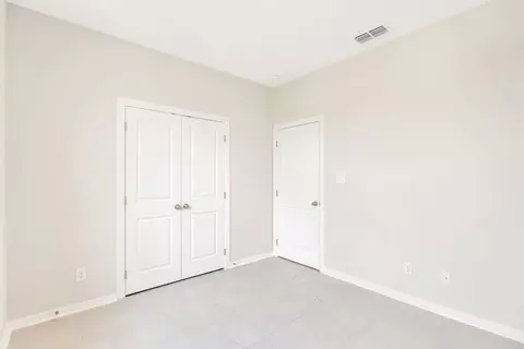 Bedroom - 3921 Peggy Dr, Laredo, TX 78046 photo 4 of 6