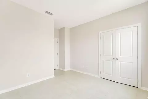Bedroom - 3921 Peggy Dr, Laredo, TX 78046 photo 2 of 6