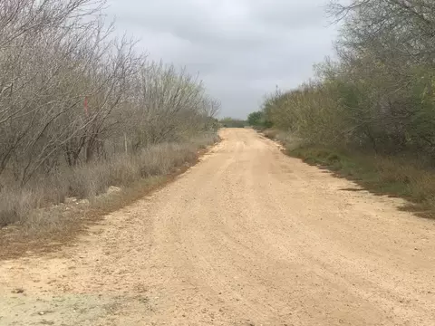 005 Ranch Rd, Encinal, TX 78019 photo 3