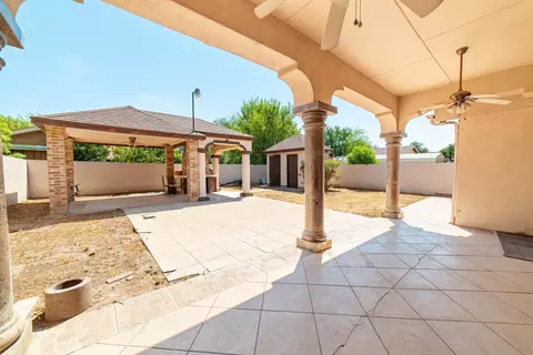 Exterior - 9666 White Wing Lp, Laredo, TX 78045 photo 3 of 5