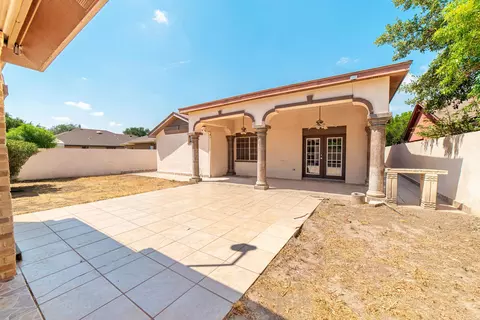 Exterior - 9666 White Wing Lp, Laredo, TX 78045 photo 4 of 5
