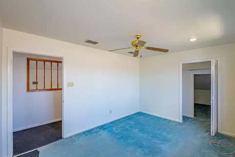 Bedroom - 2017 Willow St, Laredo, TX 78043 photo 7 of 11