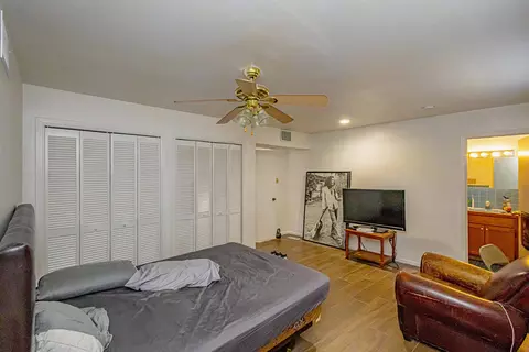 Bedroom - 2017 Willow St, Laredo, TX 78043 photo 6 of 11