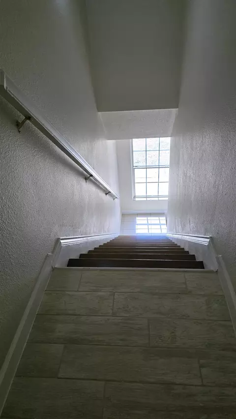 Entry Way - 1136 Savannah Lp, Laredo, TX 78046 photo 3 of 4