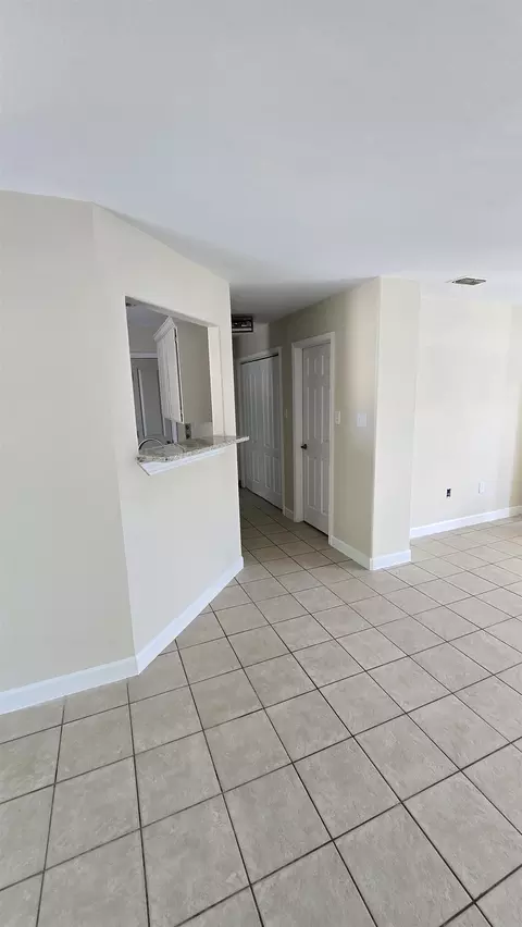 Entry Way - 1136 Savannah Lp, Laredo, TX 78046 photo 1 of 4