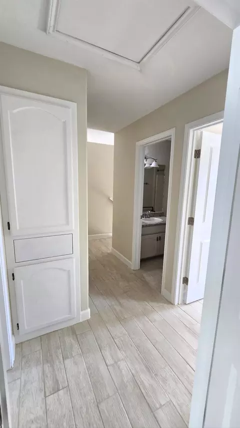 Entry Way - 1136 Savannah Lp, Laredo, TX 78046 photo 4 of 4