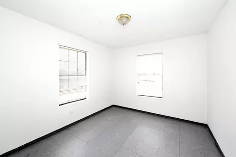 Bedroom - 4620 Mims Ave, Laredo, TX 78041 photo 4 of 6
