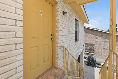 Entry Way - 4620 Mims Ave, Laredo, TX 78041 photo 1 of 1