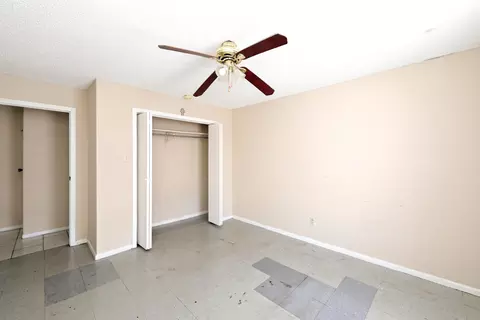 Bedroom - 4620 Mims Ave, Laredo, TX 78041 photo 3 of 6