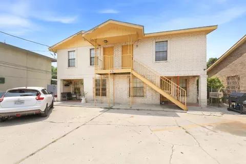 Exterior - 4620 Mims Ave, Laredo, TX 78041 photo 2 of 5