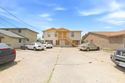 Exterior - 4620 Mims Ave, Laredo, TX 78041 photo 3 of 5