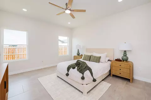 Bedroom - 1706 Belgian Blue Lp, Laredo, TX 78046 photo 1 of 3