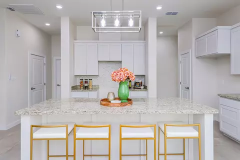Kitchen - 1706 Belgian Blue Lp, Laredo, TX 78046 photo 1 of 2