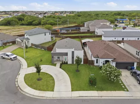 View/Area - 5405 Travesia Ct, Laredo, TX 78046 photo 2 of 2