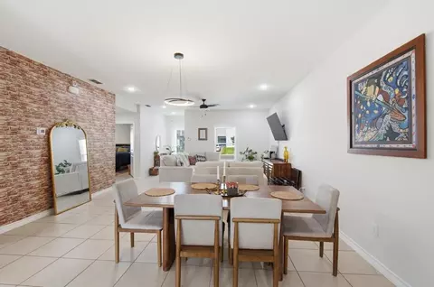 Dining - 5405 Travesia Ct, Laredo, TX 78046 photo 2 of 2