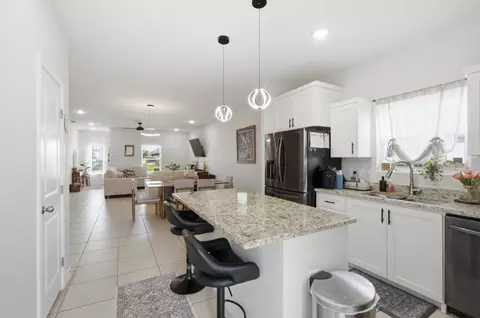 Kitchen - 5405 Travesia Ct, Laredo, TX 78046 photo 1 of 1
