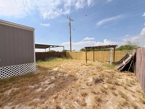 720 Bigleaf Dr, Laredo, TX 78041 photo 21