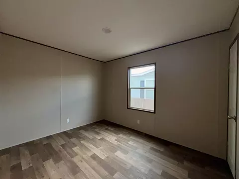 720 Bigleaf Dr, Laredo, TX 78041 photo 14