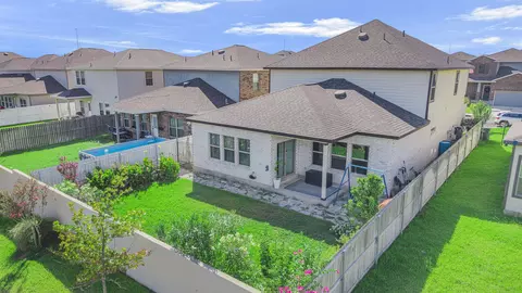 View/Area - 1425 Sambar Lp, Laredo, TX 78045 photo 1 of 2