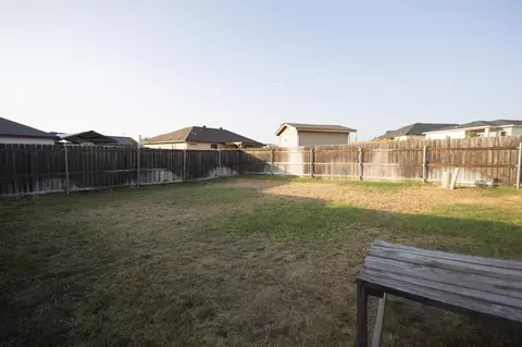 Exterior - 5427 Granja Dr, Laredo, TX 78046 photo 2 of 4