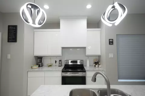 Kitchen - 5427 Granja Dr, Laredo, TX 78046 photo 3 of 5