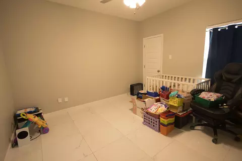 Bedroom - 5427 Granja Dr, Laredo, TX 78046 photo 5 of 5