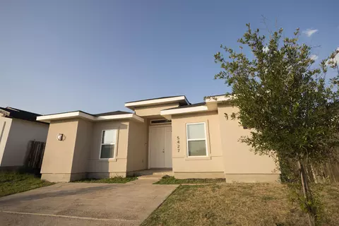 Exterior - 5427 Granja Dr, Laredo, TX 78046 photo 4 of 4