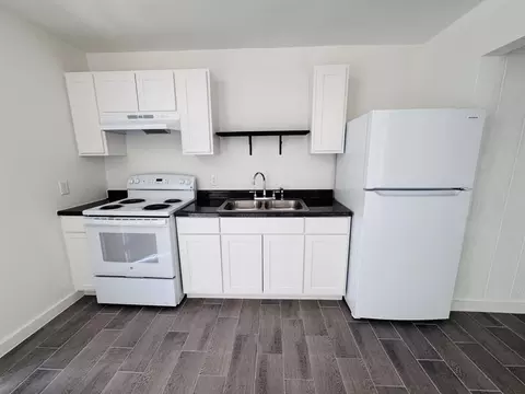 Kitchen - 1303 Eistetter St, Laredo, TX 78041 photo 1 of 2